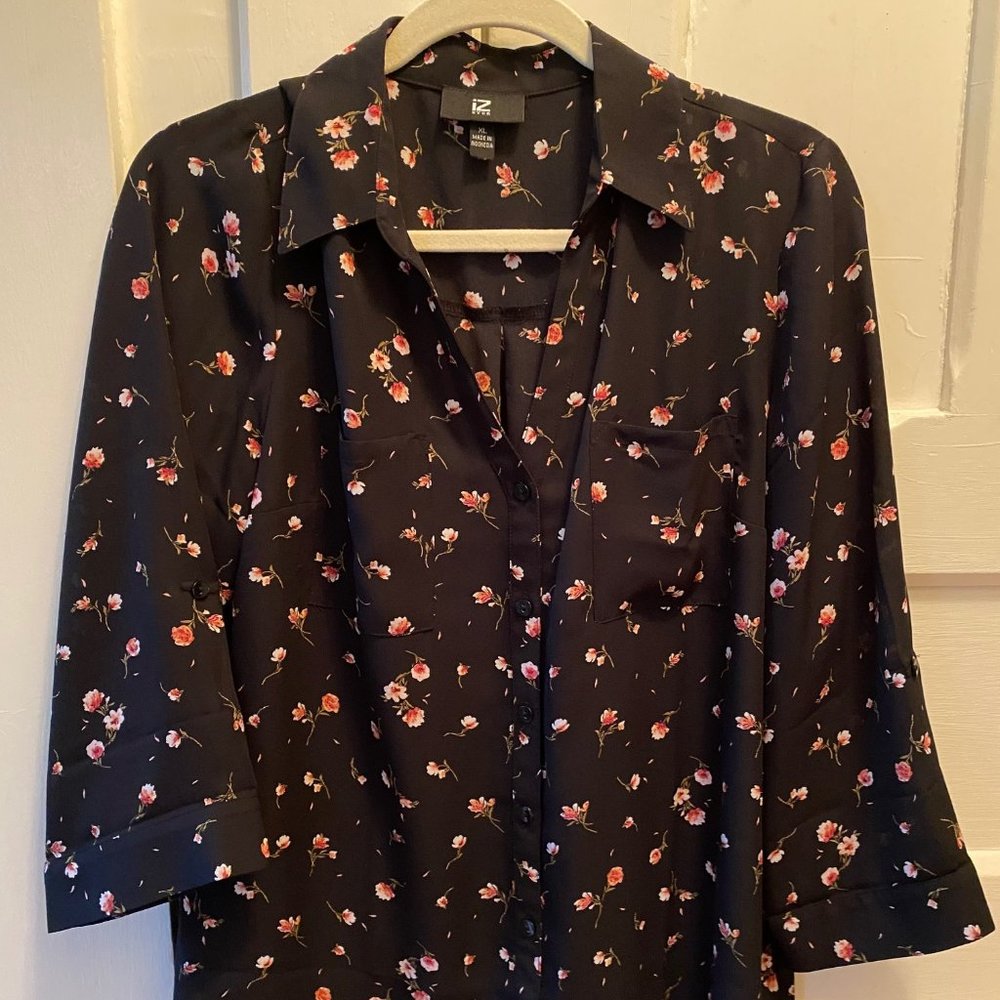 IZ Byer 3/4 Sleeve Blouse